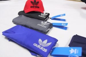 ao-the-thao-nam-adidas-gia-re