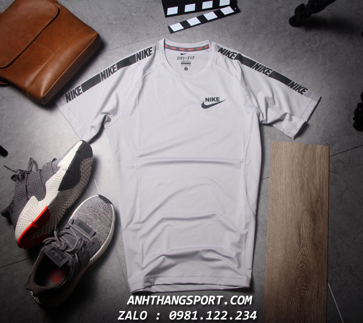 Mẫu áo thể thao Nike in vai màu xám cực đẹp