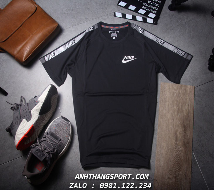 Mẫu áo thể thao Nike in vai màu đen giá tận xưởng