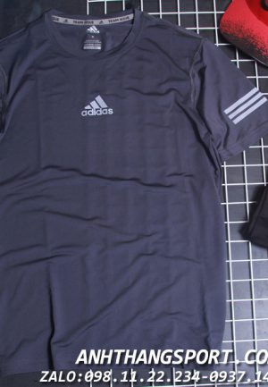 si-ao-adidas-3-soc-gia-re