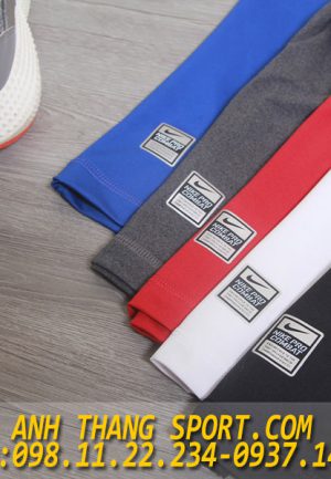 si-ao-nike-pro-in-than-sau