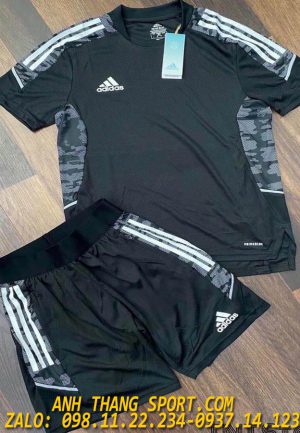 si-bo-the-thao-adidas gia-re